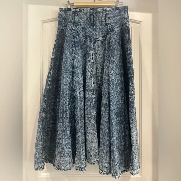 True Vintage Blue Denim Pleated Long Button Down Skirt Women’s Size XS/S Western - Picture 6 of 9